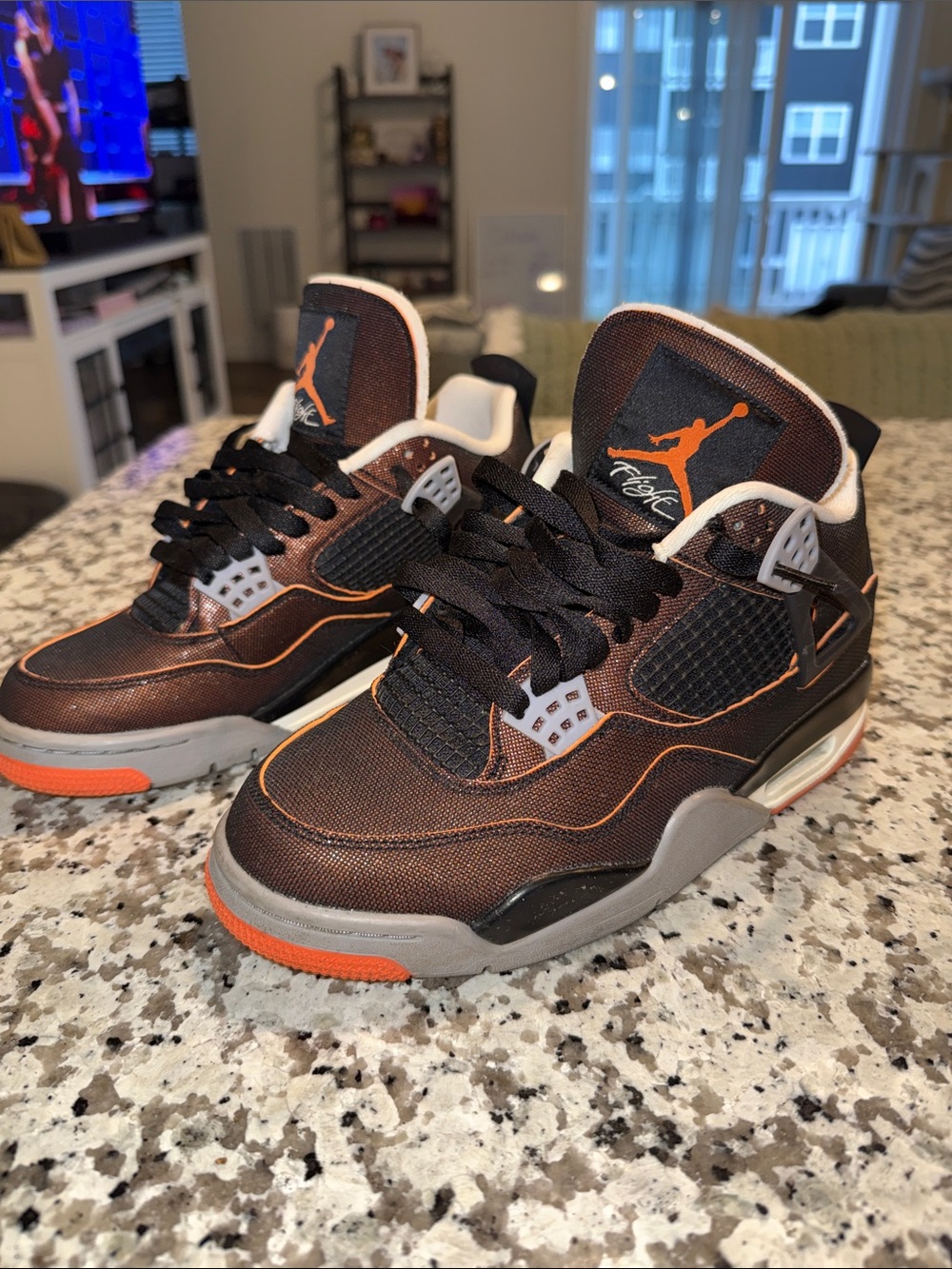Nike Air Jordan 4 Starfish size 8.5 woman’s
